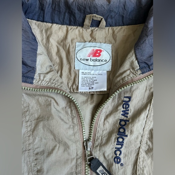 New Balance men’s size small wind breaker zip up jacket - Picture 4 of 10